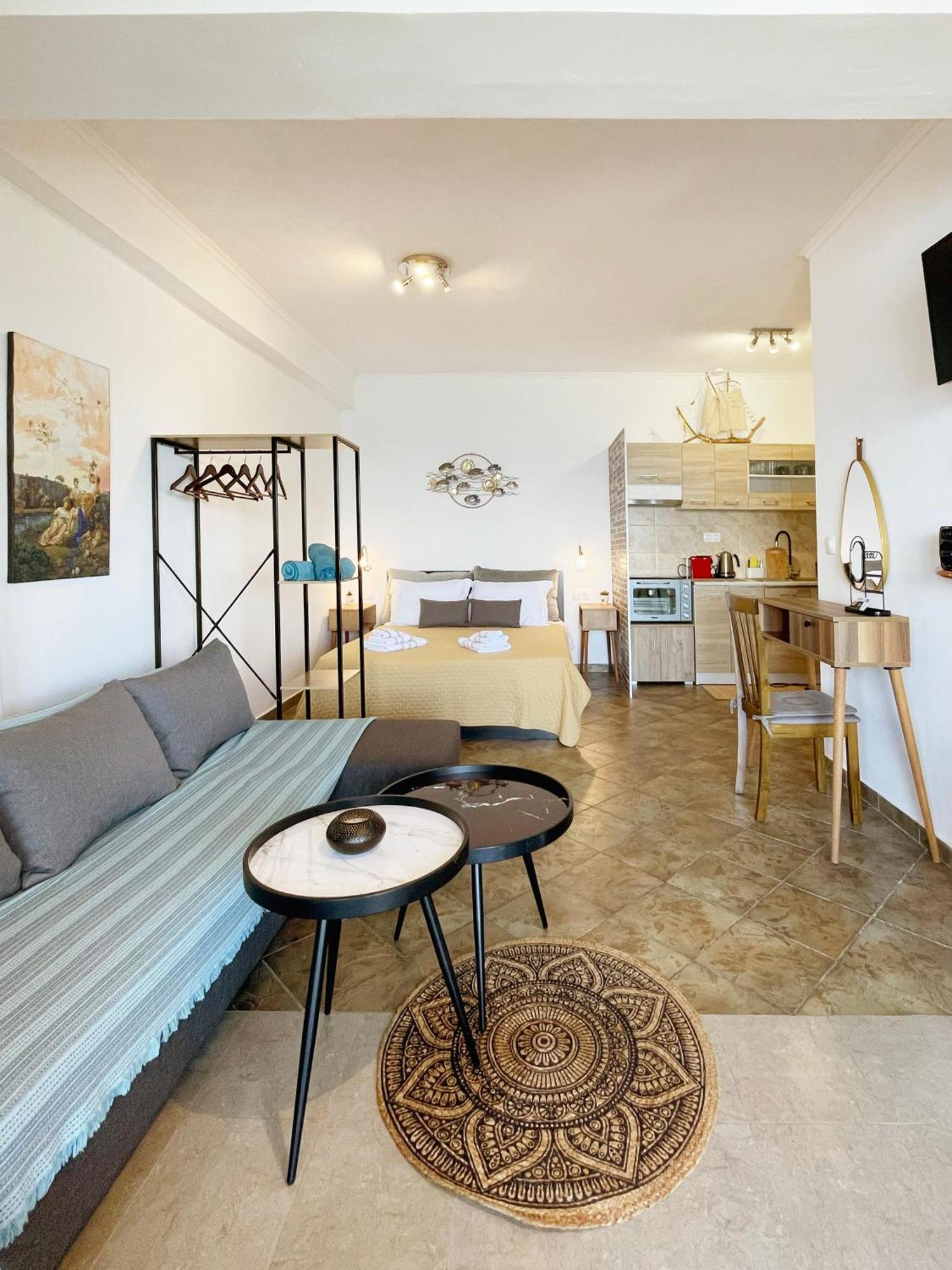 Chelona - Coastal Appartement