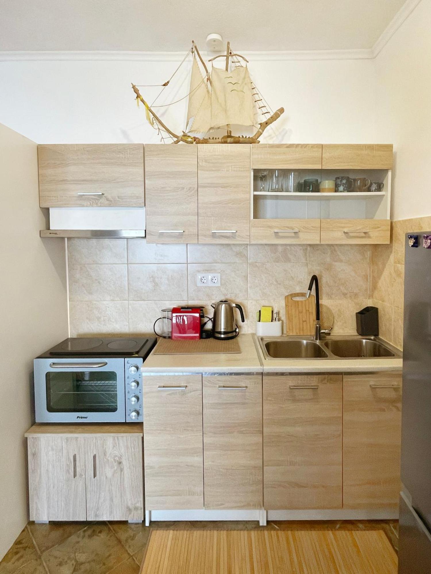 Chelona - Coastal Apartment *